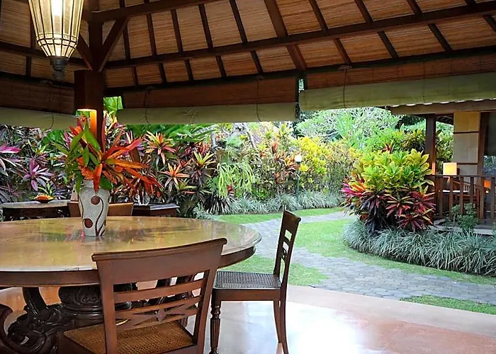 Rumah Ganesha 3*