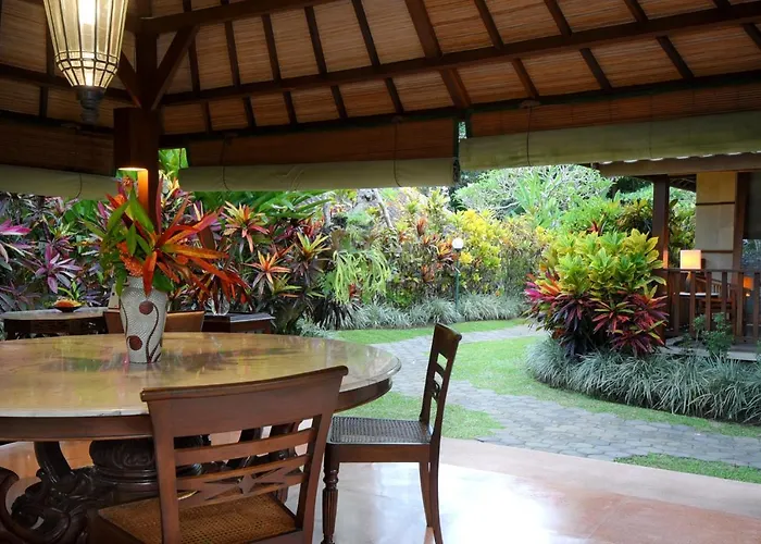 Rumah Ganesha Bed & Breakfast